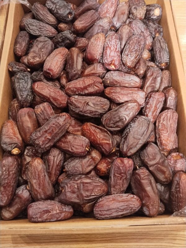 میڈجول Khajur || Medjool Dates: The King of Dates with Unmatched Sweetness and Richness"