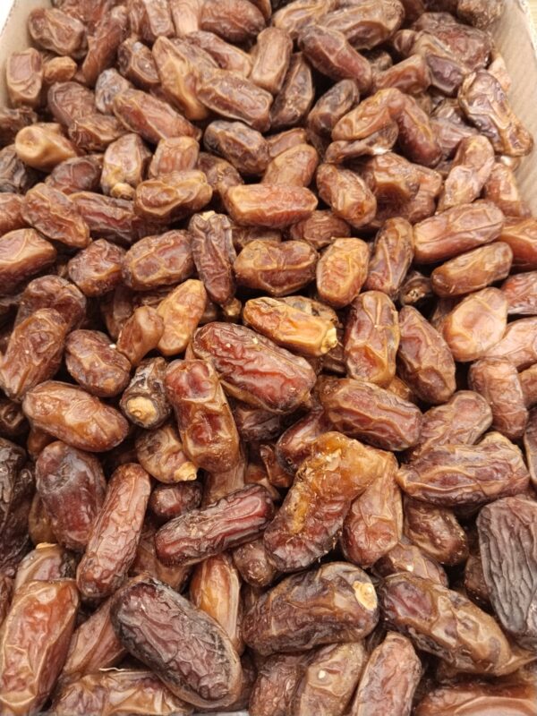 پیارم Khajur || Pyaram Dates: A Premium Delight with Rich Flavor and Natural Sweetness"