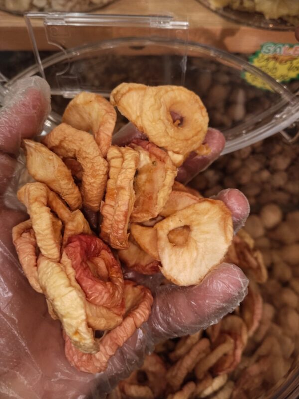 خشک سیب || Dried Apple: A Naturally Sweet, Chewy, and Nutritious Snack for All Ages