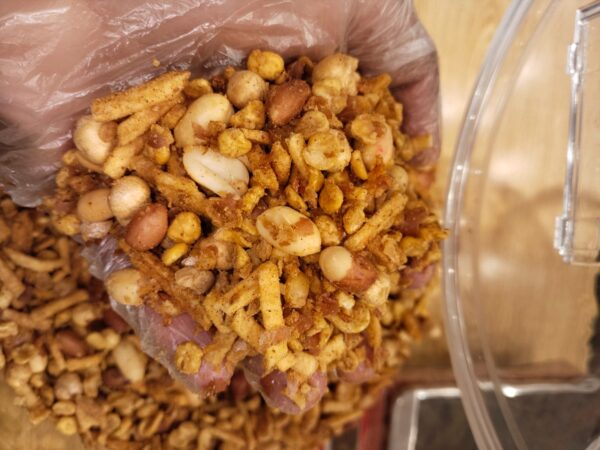 گولڈن نمکو || Golden Nimco: A Savory, Crispy Snack Blend of Spices and Crunchy Goodness